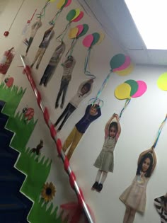 ちびまる子ちゃん 誕生日表🎂小さい頃18時からまるちゃんからのサザエさん。めちゃ観てたなぁ。懐かしい😄💭城ヶ崎さんが1番好きだった🤣 保育園 保育士 壁面 誕生日表 ちびまる子 さくらももこ ハンドメイド 誕生日 おすすめのりたい 運営さんお願いします tiktok教室