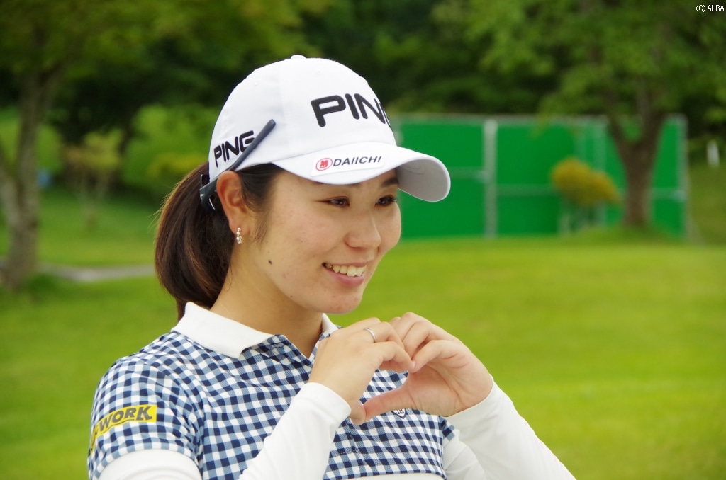 将来はいい女将さんに？ 勢と婚約の比嘉真美子国内女子ツアー LPGAGDO ゴルフダイジェスト・オンライン