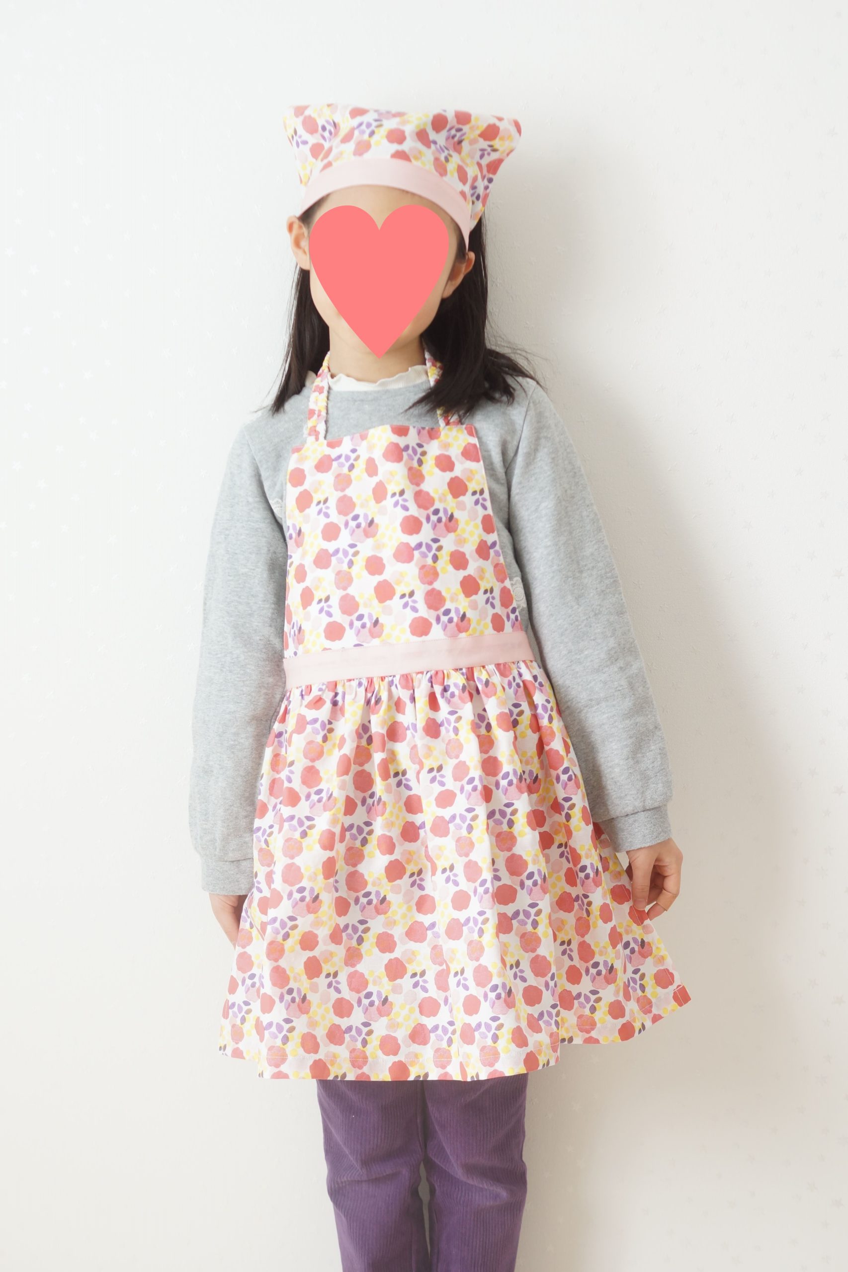 エプロンの無料レシピ美人服を作るための洋裁レッスン100