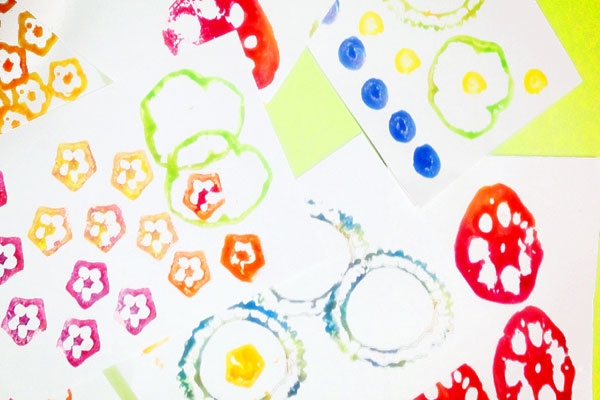 2歳児が夢中になる秋の製作アイデア！楽しく作って秋を満喫しよう