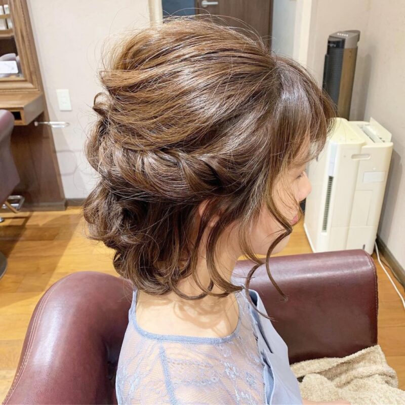 ショート編 結婚式のお呼ばれヘア14選 そのまま参列なら4つの