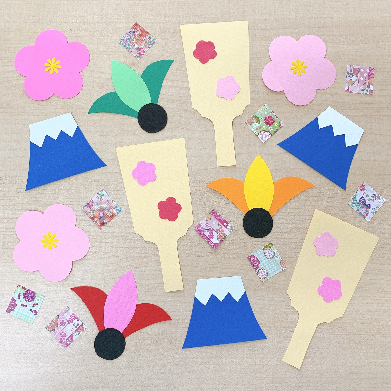 お正月遊びにぴったりな羽子板の作り方