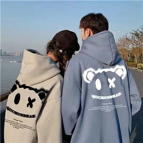 フリューかわいい研究所参考にしたい💑カップルポーズ あんにょん！ハルハル編集部のみみちゃんですꪔ̤̮ ♡ カップルで撮るときに参考にしたくなるお写真を韓国人の皆さんからお借りしました📷💙 空間を上手に使っていて真似したくなりますよね！ いつでも真似できる