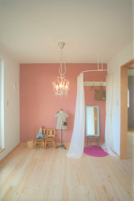 子供部屋のインテリア 女の子編 おしゃれ姫系コーディネートの５つのポイント - ラグ・カーペット通販 びっくりカーペット