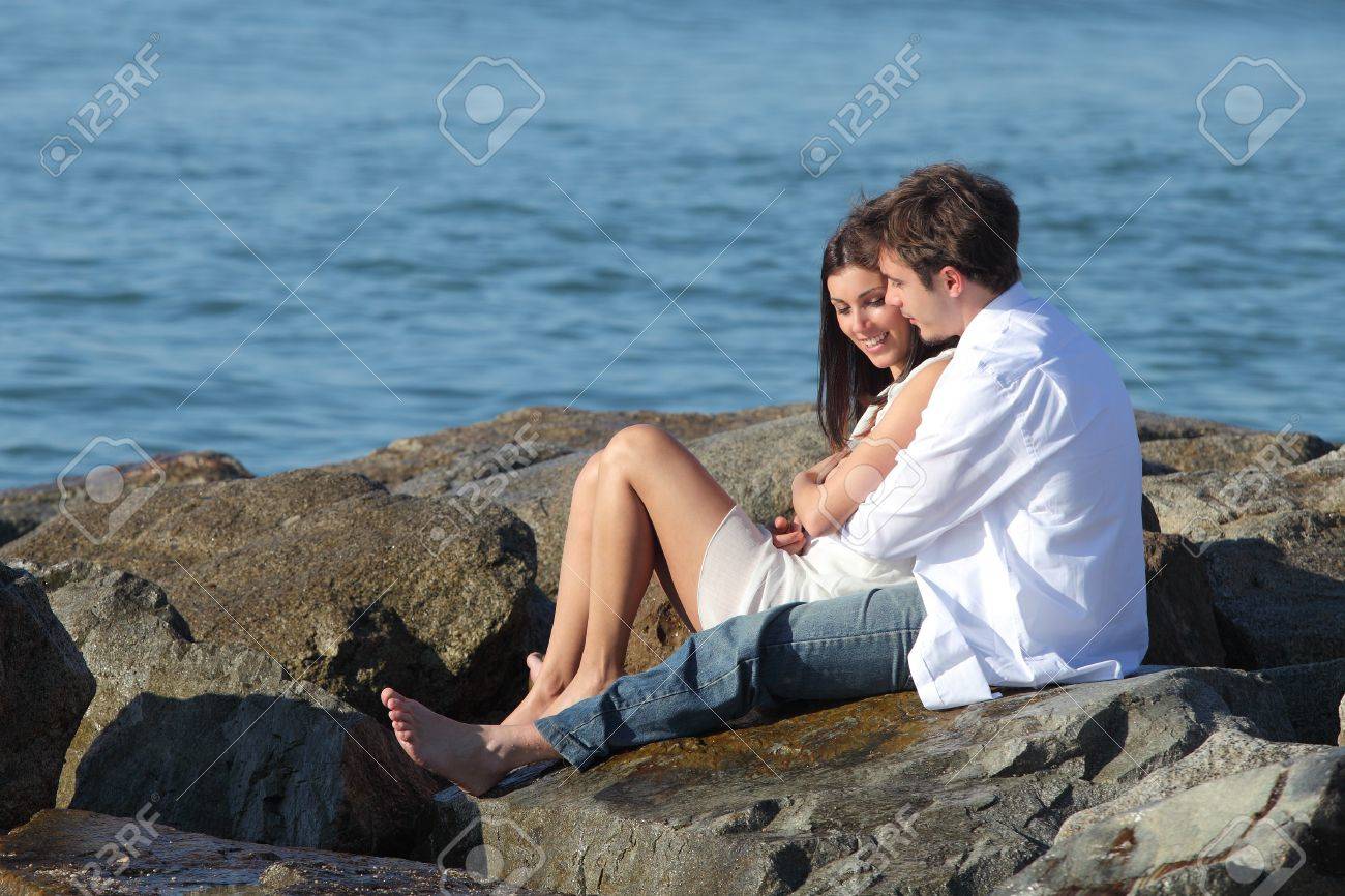 カップルの落ち着くハグの瞬間🧡TikTok