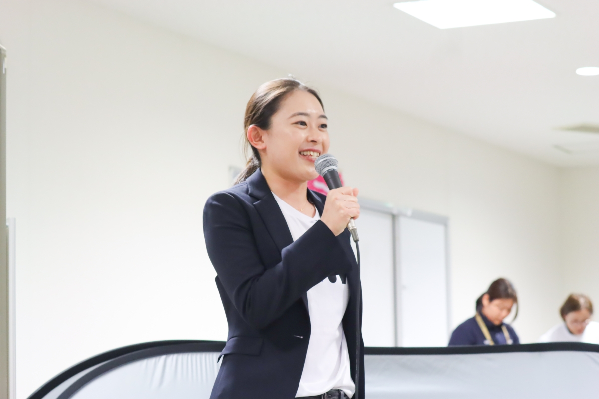 5月に入ったけど全然暖かくならなくて、ダウン着るほど寒い日もあったり、少しずつ暖かさが安定してきたかなといった感じで、外でのアクティビティが増えてきた今日のこの頃。焼き鳥焼いたりガーデニング始めようとしてみたり、壁のペンキ塗りしようとしみてたり、公園で