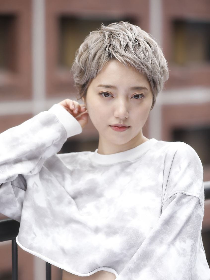 コロナ禍で超短髪の坊主女子 がじわじわ増加中。オシャレでかっこいい « 女子SPA