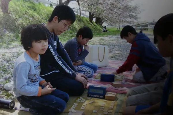 写真藤井聡太八冠 師匠・家族・地元に支えられた偉業 “盾となった”杉本昌隆八段は自分の時間を削って取材を受けたNEWSポストセブン - Part7