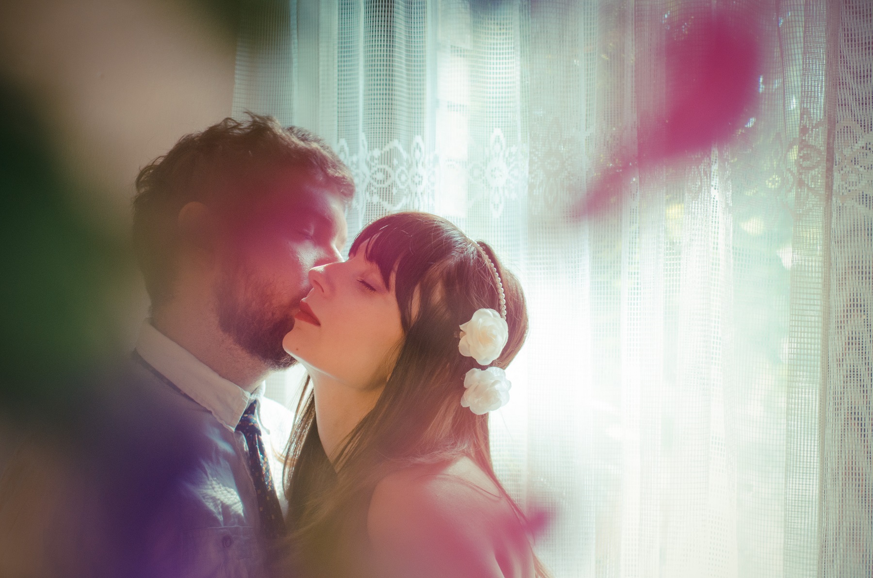 正しい誓いのキスの方法とは？きれいな所作・注意点について解説大阪・梅田の結婚式場 アイネス ヴィラノッツェ大阪 公式