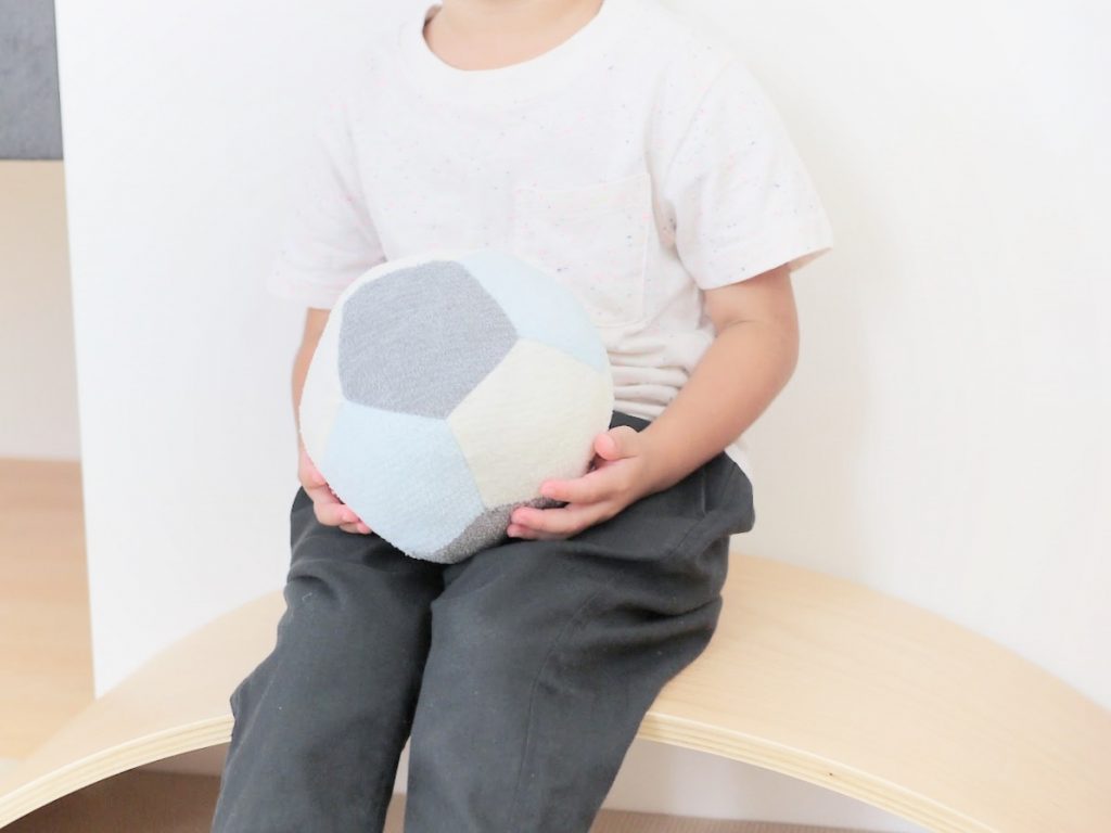 赤ちゃんが喜ぶ手作りおもちゃ☆身近なものを使って楽しい手作りおもちゃを作ろう