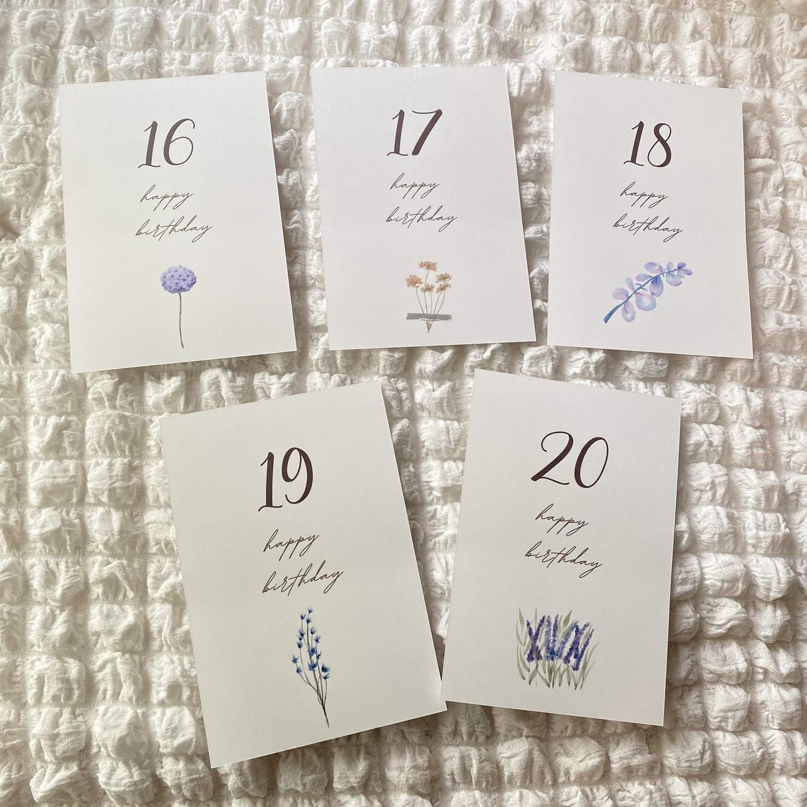 誕生日メッセージ文例を多数ご紹介！誕生日プレゼントに添えたい大切な方へ感謝とお祝いの気持ちを伝えるバースデーメッセージお誕生日 新聞オンラインショップ