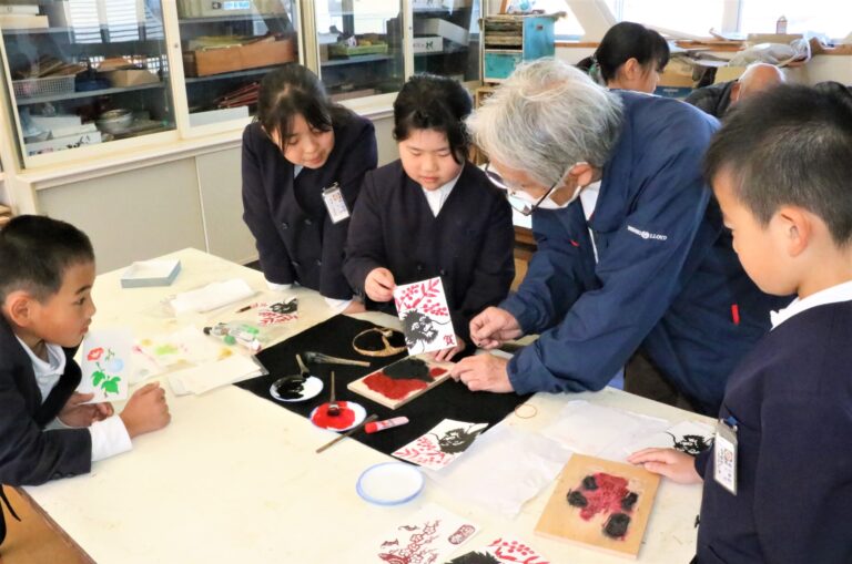 小学生から地域の高齢者への年賀状: ボランシカ日記