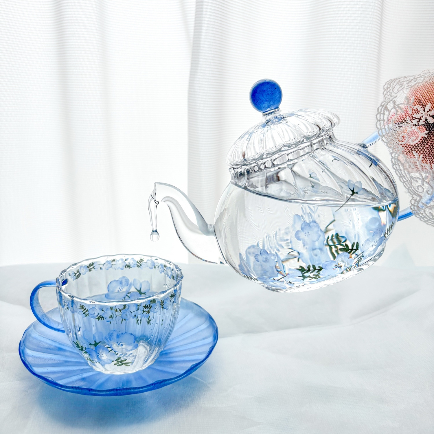 ポット＋カップ＋ソーサーの3セット 一体化斬新デザイン 省スペース おしゃれ ティーポット セット 北欧 高級感 結婚祝い 引越し祝い 退職祝いブルーaod05: エースカンパニーズ - 通販 - Yahoo!ショッピング