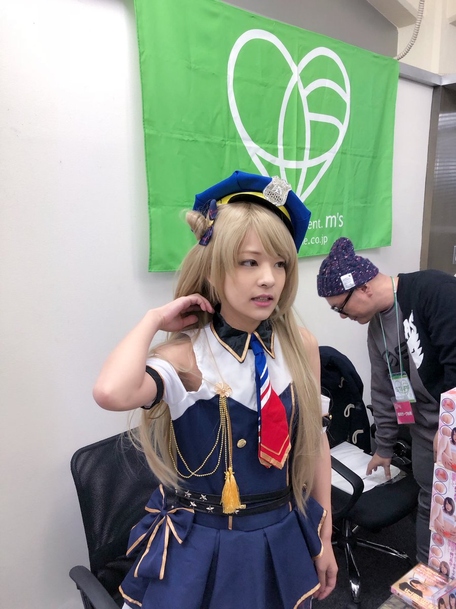 元コスプレイヤーのAV女優、コスプレオフパコ画像をTwitterにアップしてる！ - 日刊エログ エロ画像まとめ