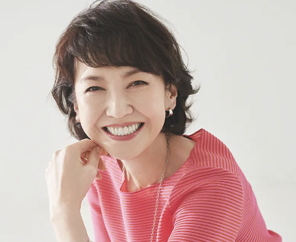 賀来千香子と宅麻伸の離婚理由は？賀来賢人の関係は？親戚？アスコーマーチで共演。兄とさくらももことは？ - 本音と建て前