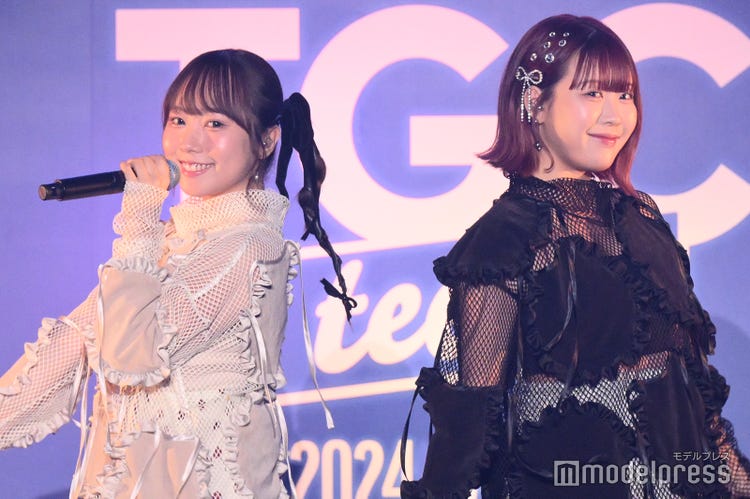 🌙 💚 Zepp商品 Change Meブレスレット ¥4,500 税込💛 Zepp商品 かわいく変身ミラー ¥3,800 税込💚 Zepp商品 2人は魔法少女Tシャツ ¥6,000 税込Chikむくえなちっくグッズミラーブレスレット