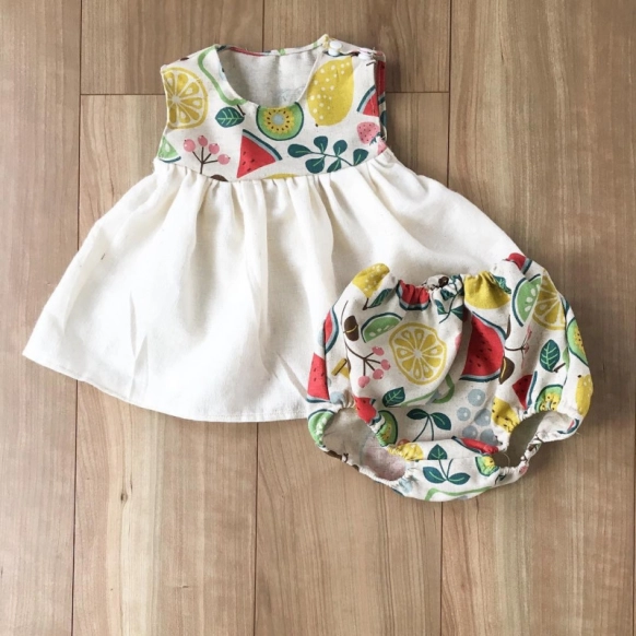 型紙 パターン 4794 ベビー スモックブラウス 実物大型紙 身長65〜90cm用 女の子 赤ちゃん スモック ソーイング 服 洋服 ハンドメイドベビー女子 : 手芸・生地・洋裁のホビー家コテツ - 通販 - Yahoo!ショッピング