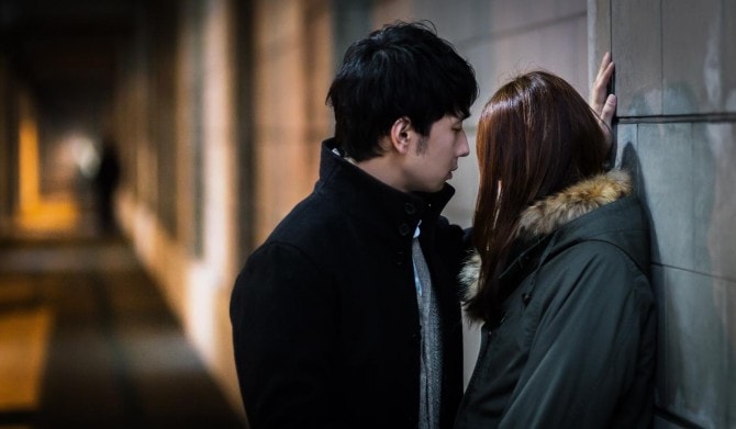 危険？ 積極的にアプローチしてくる男性心理5選！対処法や見極め方も - 占いの手引書