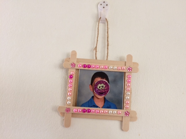 手作り写真立てアイデア〜思い出作りやプレゼントにもってこいの製作遊び〜保育と遊びのプラットフォーム ほいくる