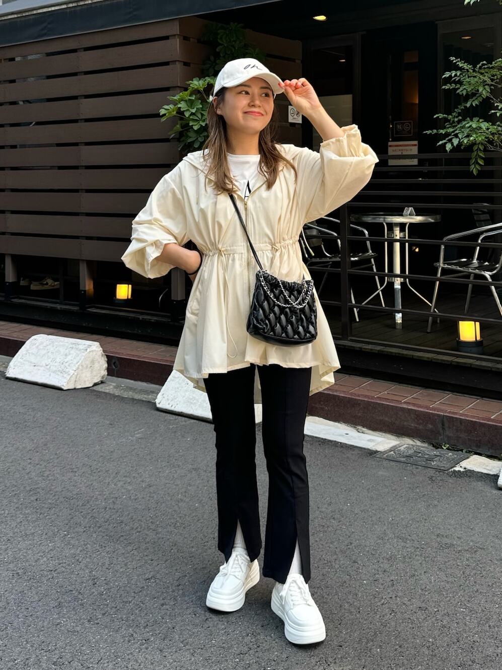 運動会で失敗しないママコーデ 着こなしのポイントとマスクを生かしたコーデをご紹介！こそだてまっぷ