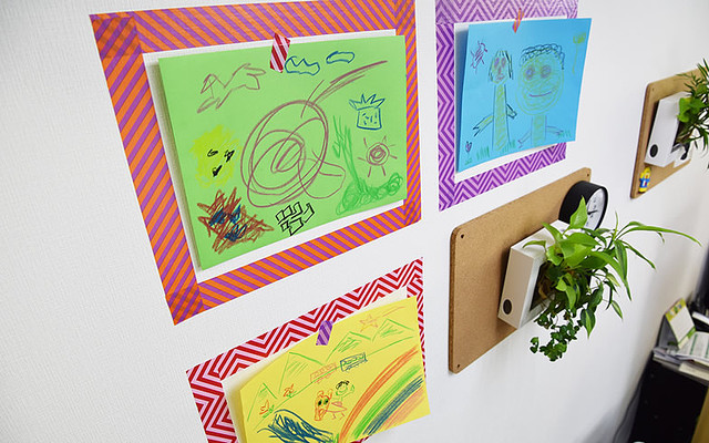 子どもの絵どうしてる？インテリアにも活かせる飾り方をご紹介たまひよ