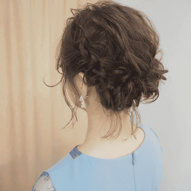 大きな編み込みハーフアップ✨✨ブログ駅から徒歩でアクセスしやすいヘアセット専門サロン703