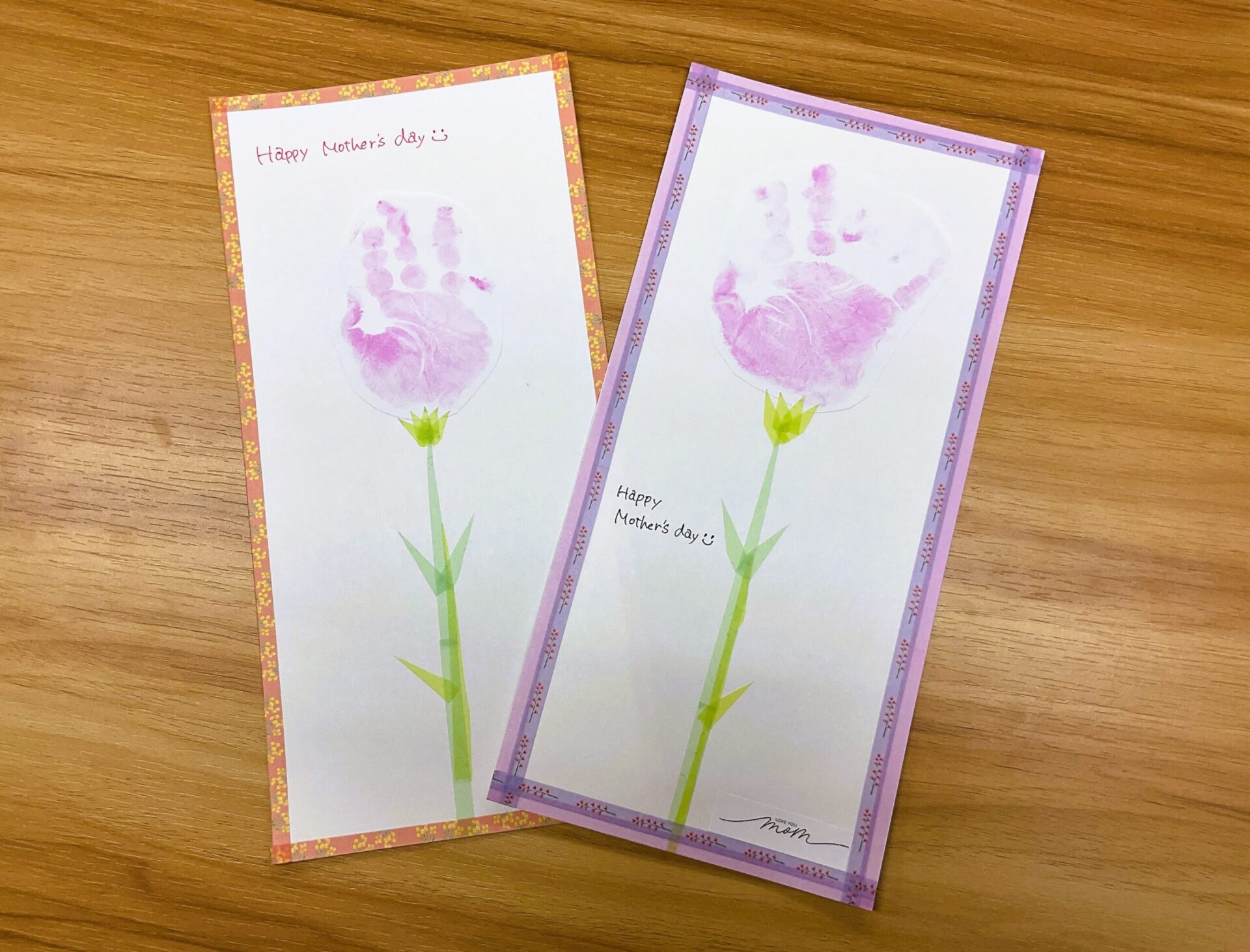 母の日手形アート カーネーション- unfleuriste's galleryminne byGMOペパボ 国内最大級の ハンドメイド・手作り通販サイト