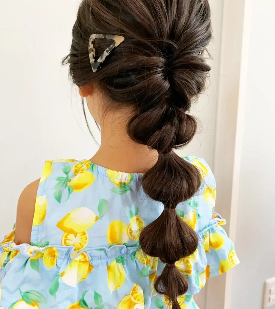 小学生も校則厳しい子も出来る1つ結びヘアアレンジ💗男子悶絶超えて瀕死メスww😂 簡単ヘアアレンジヘアアレンジ学校ヘアアレンジ垢抜け