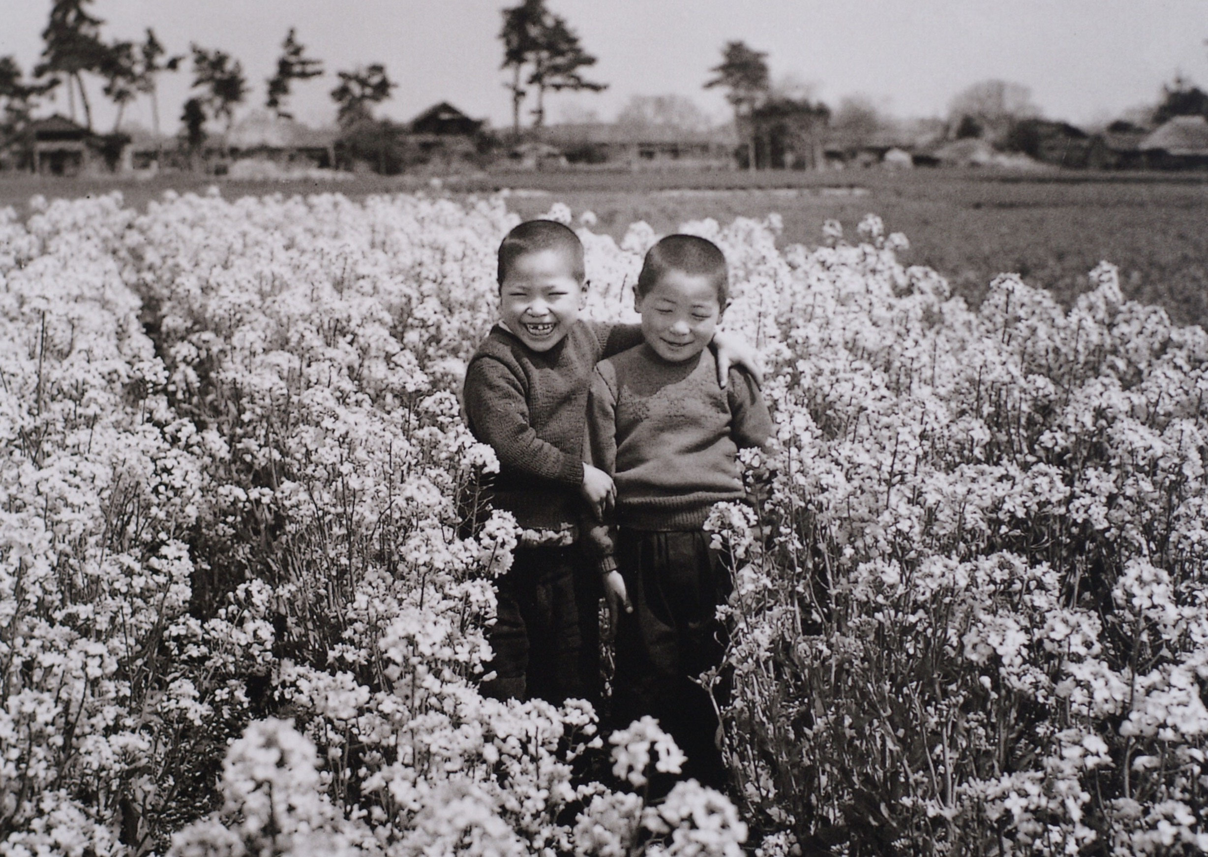 昔懐かしい昭和の子供達の遊び・ゴム跳び水彩イラスト たかなかアトリエ