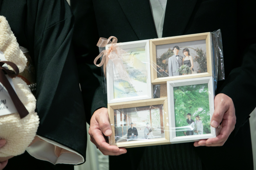 両親への結婚式のお礼に！プレゼントボックスアルバム 手作りアルバムアルバムキッチン