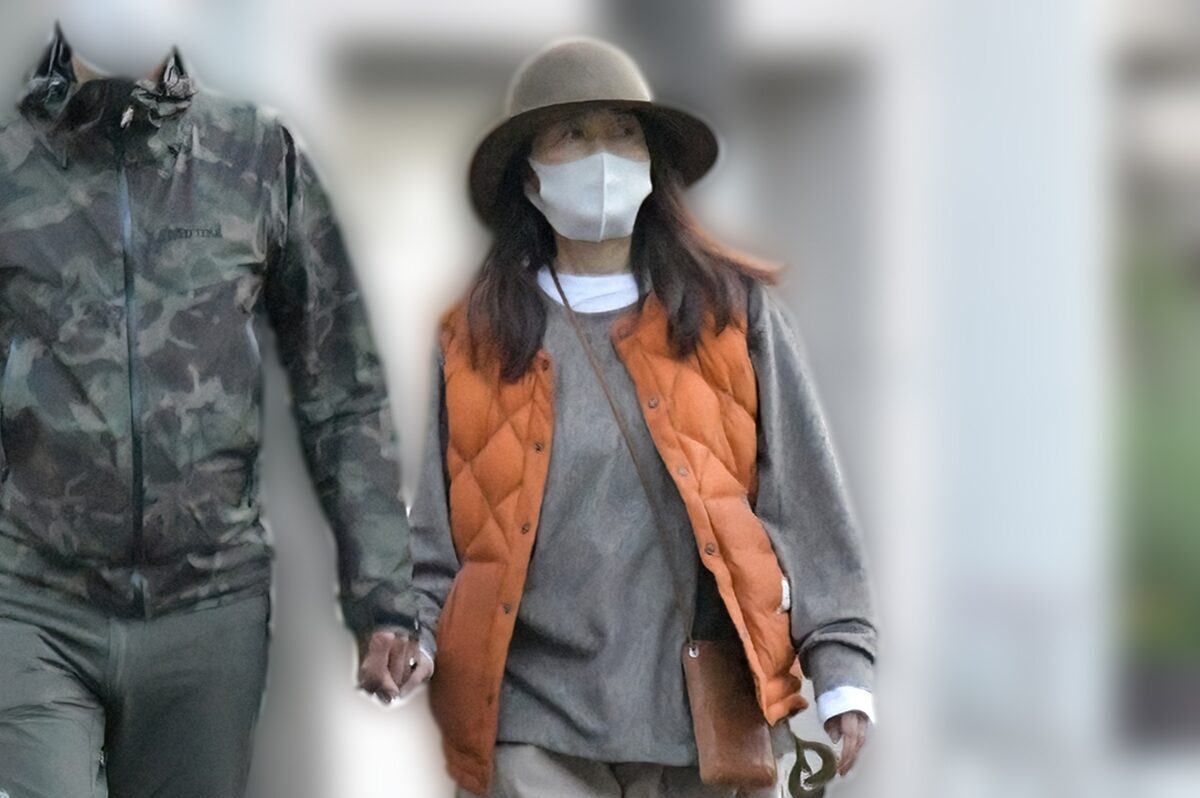 風吹ジュン「中学生の頃から3歳上の兄と二人暮らし。親がいないとかわいそうと思われがちだが、自分が不幸だという認識はまったくなかった」鎧の笑顔を脱ぎ捨てて連載婦人公論.jp