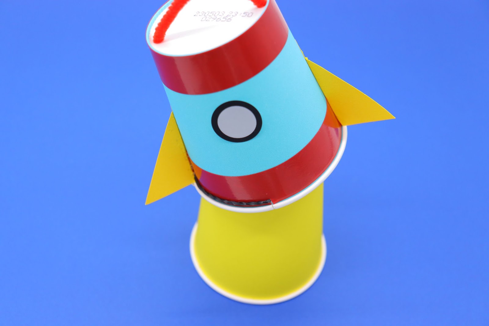 手作りロケット～宇宙飛行士ごっこを楽しもう ペットボトル工作 保育士・幼稚園教諭のための情報メディア ほいくis ほいくいず