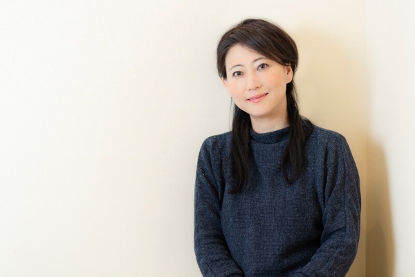 友近のYouTube『黒蛙の美女』が昭和サスペンスドラマあるあるの宝庫！ ゆりやんやシソンヌなど共演者も濃いよPouch ポーチ