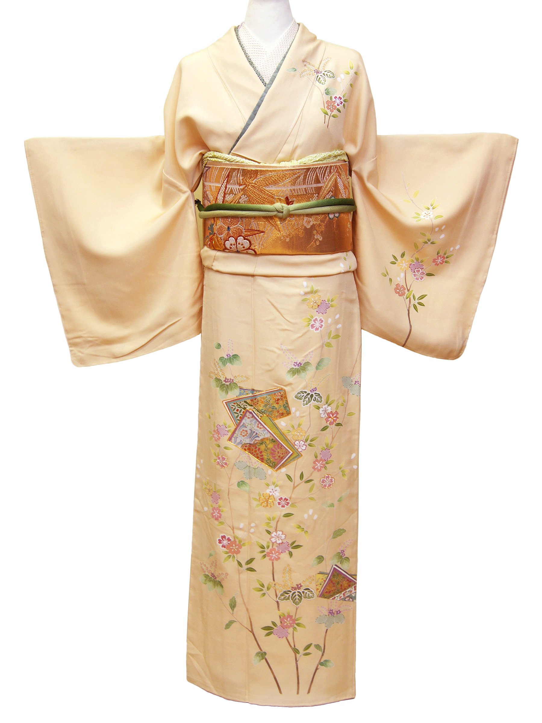 お宮参りで着物を着る際の授乳方法とは？必需品や注意点も紹介こども写真館スタジオアリス写真スタジオ・フォトスタジオ