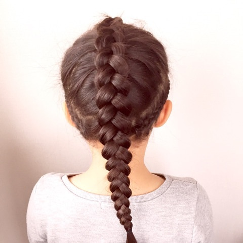 キッズダンス向けポニーテールの髪型7種！三つ編みや編み込みもkosodate LIFE 子育てライフ