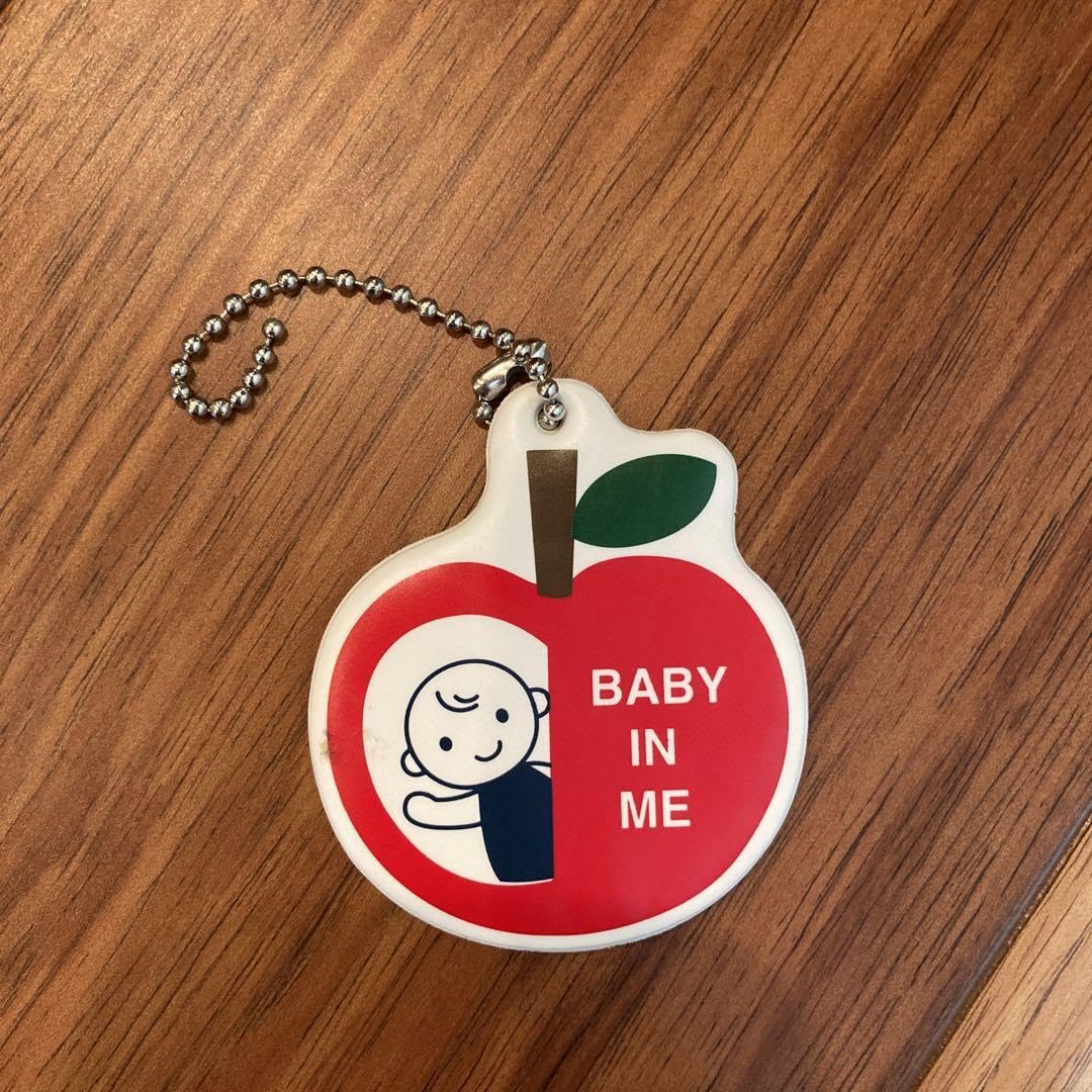 familiar cross stitch wappen𖥧𖤣. ファミリアのクロスステッチキットの 図案を使ってワッペンに仕立てました🐻💙 現在、キットの販売は終了しています！ 私はかなり前にフリマサイトで購入しました😊 図案を見ながら別の布に刺したのでキット自体はまだ刺せてい