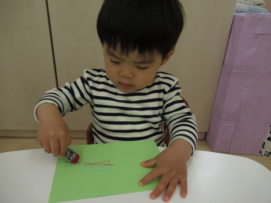 四つ葉のクローバー制作1歳児TikTok