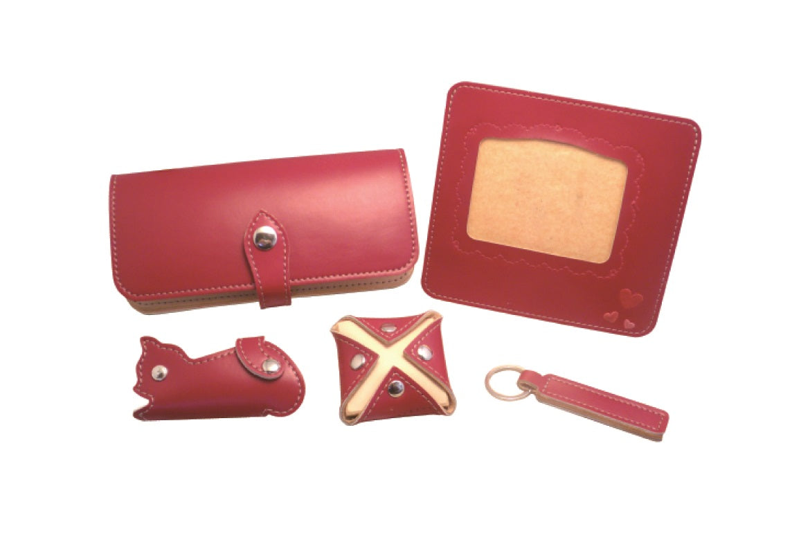 ランドセルを背負った小学生の後ろ姿 back viewの写真素材FYI07989855ストックフォトの QleanMarket キュリンマーケット