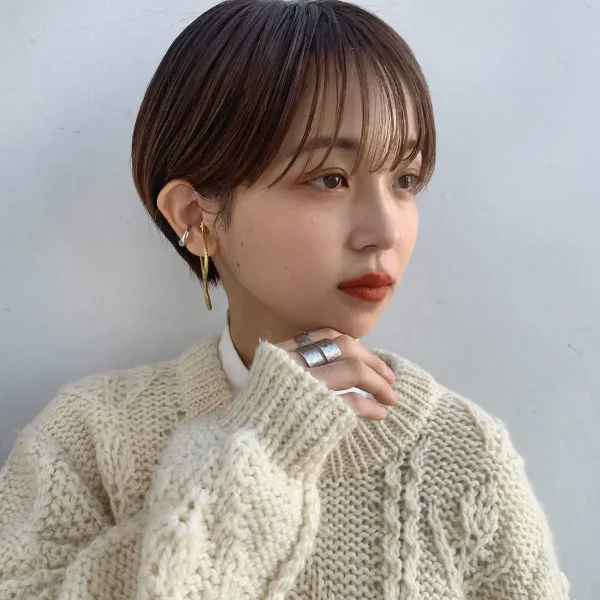 卒業式2025 母親のショートの髪型！ママに人気のヘアスタイルや当日でもできる簡単アレンジを紹介