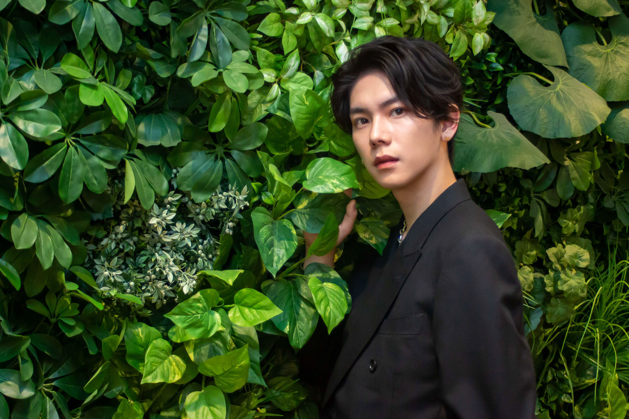 飯豊まりえ演じるすいの同級生、ついに全員集結！10年ぶりの再会、変わらぬ友情 バイク事故に隠された優しさ 物語のヒントが隠されたオリジナル考察動画も好評配信中！ABCマガジン