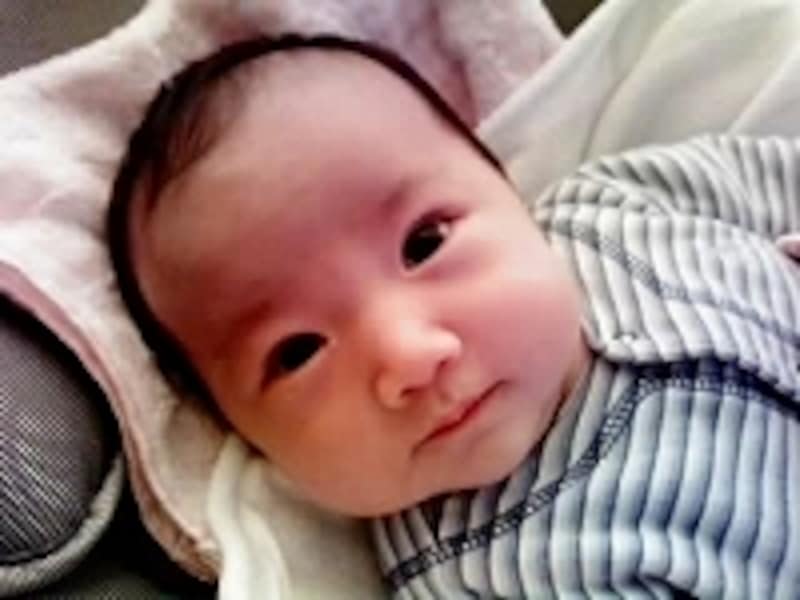 赤ちゃんが笑うのはいつから？時期や笑わない原因や笑顔にする方法を解説 - MAMA Media