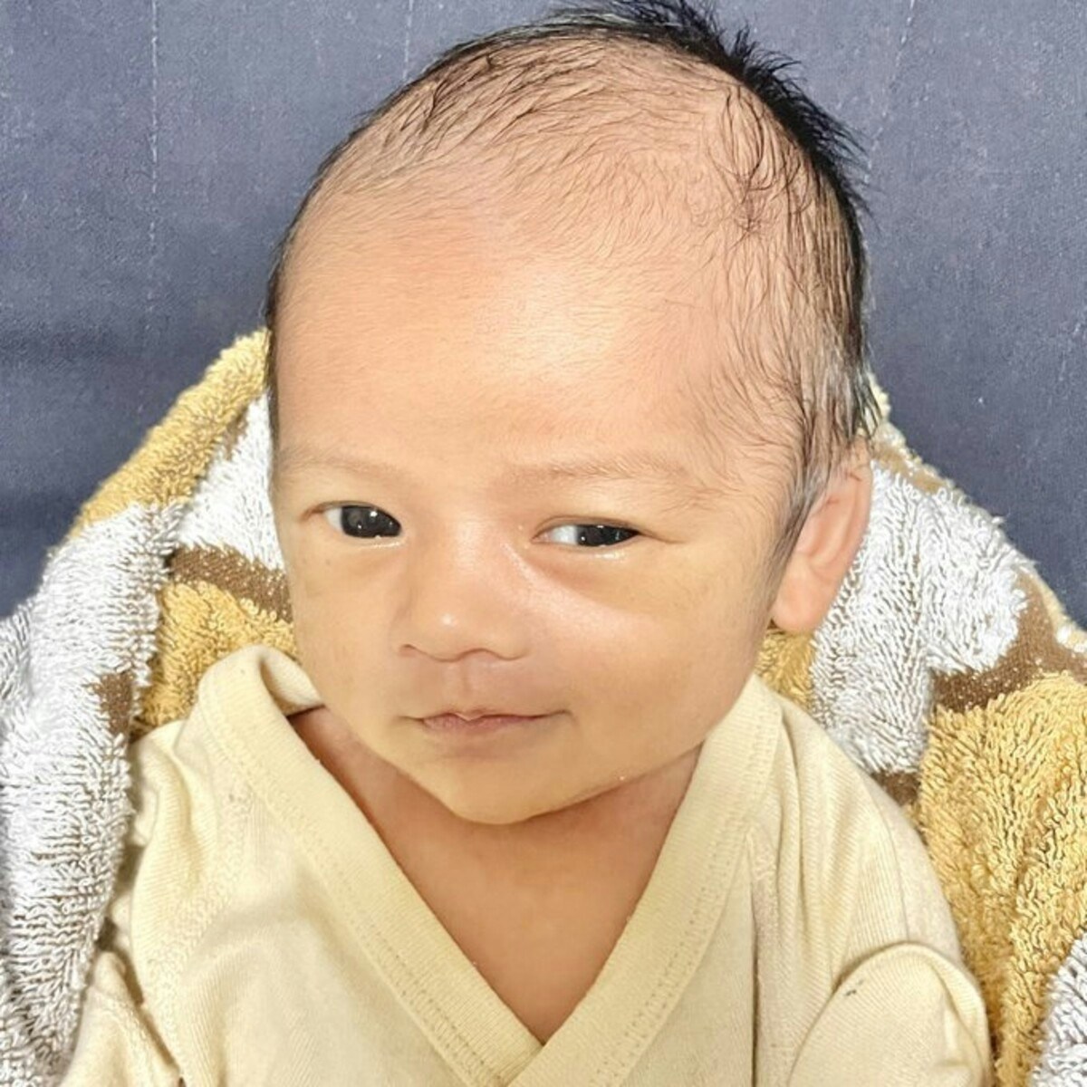 画像3 9生まれてすぐに「絶対にカッコよくなる」と言われたイケメン、中学時代のモテエピソードとメガネ外して「人生変わった」話 - モデルプレス