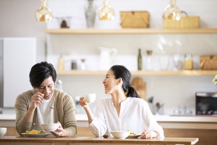 名古屋の太目の熟年・お父さんが集まる人気店 リンク ｜