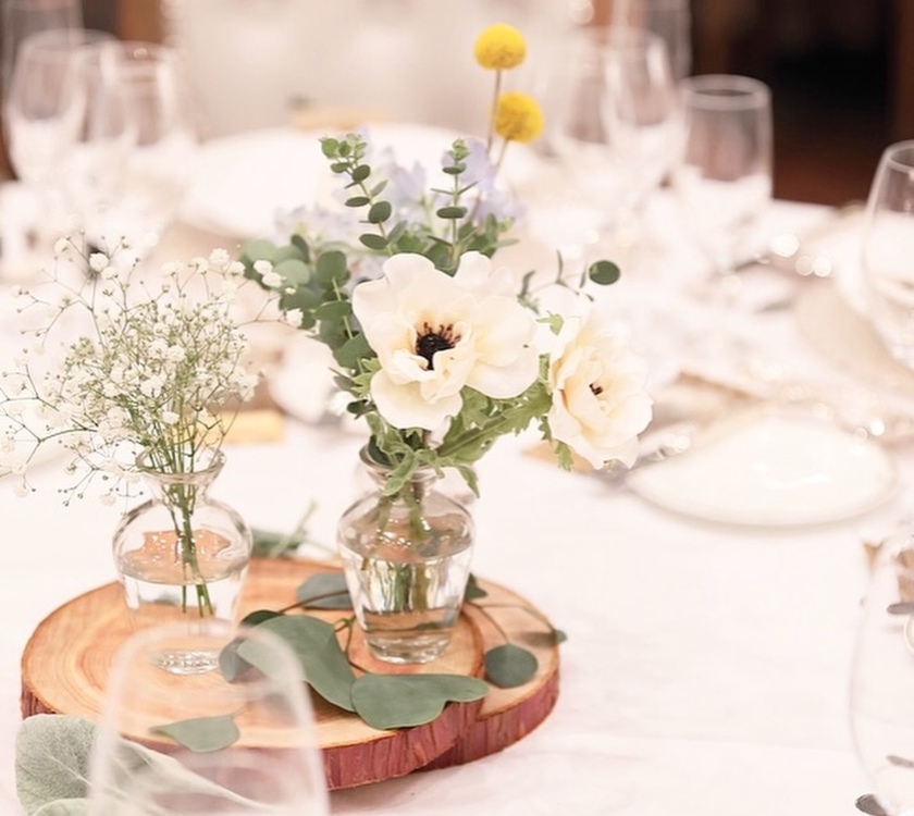 ウェディング・ゲストテーブル装花 - アニバーサリーANNIVERSARYの花たち