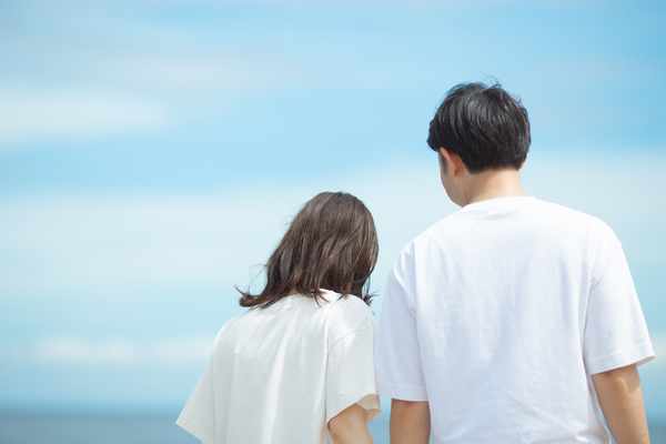 こだわりカップルフォト デート写真のおしゃれな撮り方のコツと映えるポーズ特集 - ココナラマガジン