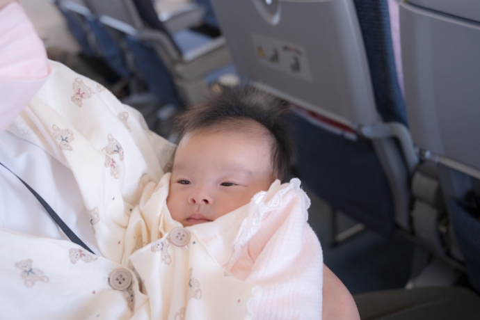 1歳半初めての飛行機で北海道へ。子連れ旅でのANAのSFC会員のメリットは？飛行機恐怖症克服方法もだいじなこたち