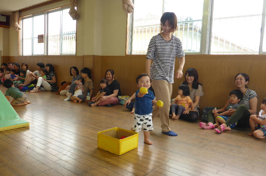 親子体操 乳児と一緒に♪ その３