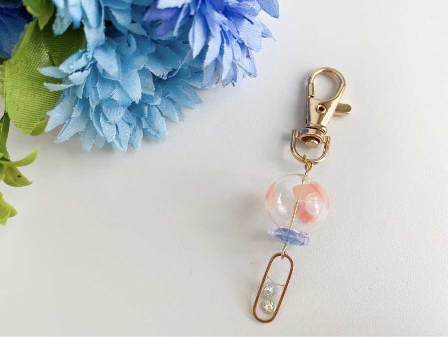 プレゼント キーホルダー手作りTikTok