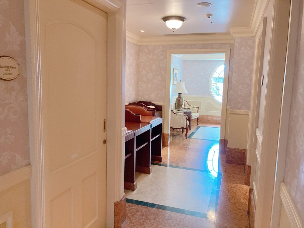 ファミリールーム キャステルCASTEL ディズニー情報