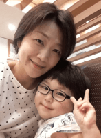 加藤綾子アナ 母親の若い時分の写真を投稿 フォロワー「お母様も美人」と絶賛ガールズちゃんねる - Girls Channel